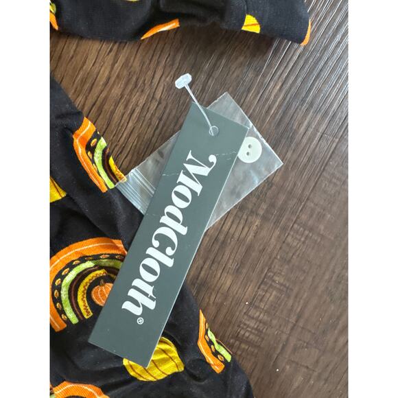 Modcloth Winning Them Over Pumpkin Rainbow Fall Halloween Black Top Women S NWT - Picture 5 of 7
